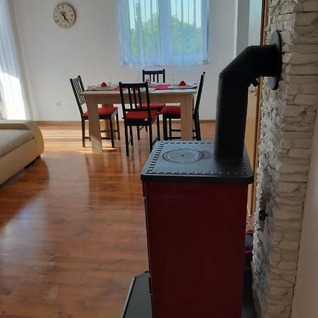 Apartman Igy 빈쿠란 외부 사진